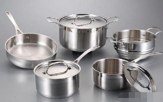 我們國內(nèi)的火車軌道，為何幾乎都“生銹”，而非不銹鋼？